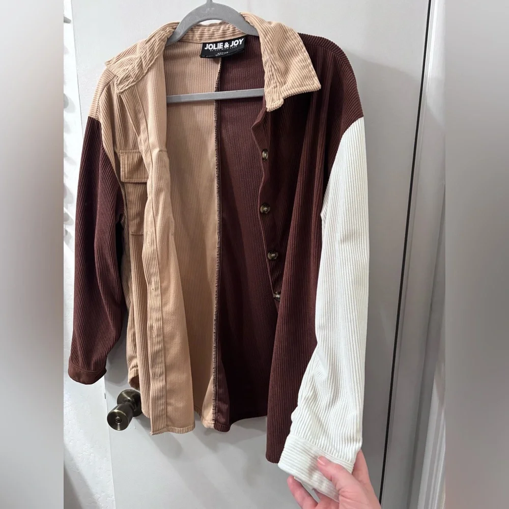 Jolie & Joy Women's Colorblock Button Down Shirt - Brown, Cream, White - Picture 7 of 7